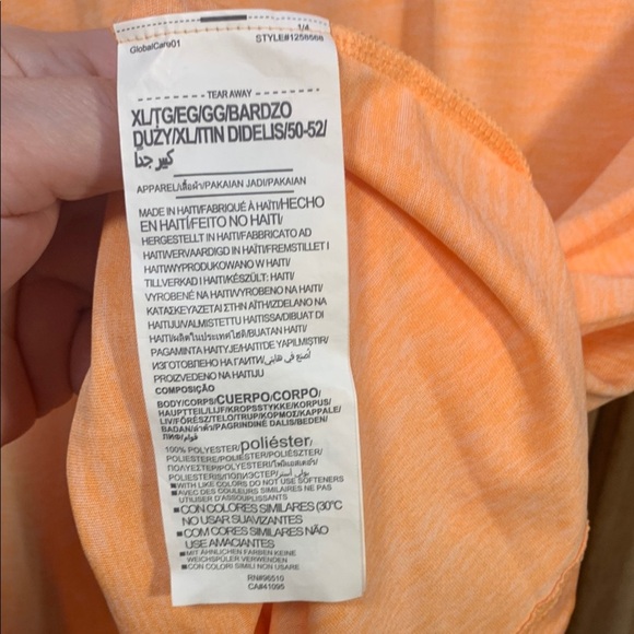 Under Armour Women's Orange V-Neck Top Size XL - Picture 3 of 4